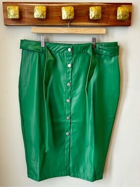 🟢 5 for $25 🟢 BNWT STYLEWE Green Faux Leather Plus Size Pencil Skirt Office Sire